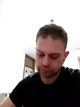 Snapshot of Sborratore1092 chatting on 02/04/25, 04:26 Sborratore1092 online show from 02/04/25, 04:26