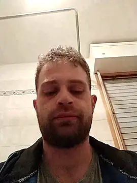 Snapshot of Sborratore1092 chatting on 02/15/25, 03:20 Sborratore1092 online show from 02/15/25, 03:20