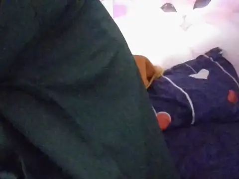 Snapshot of AKANSHA_7 chatting on 10/23/25, 07:29 AKANSHA 7 online show from 10/23/25, 07:29