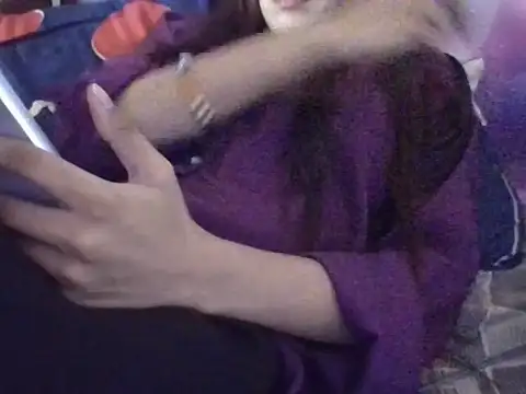 Snapshot of AKANSHA_7 chatting on 10/24/25, 08:22 AKANSHA 7 online show from 10/24/25, 08:22