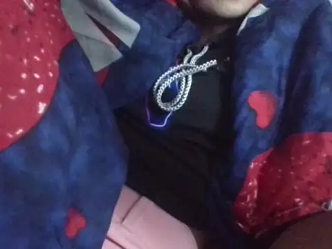 Snapshot of AKANSHA_7 chatting on 11/27/25, 06:21 AKANSHA 7 online show from 11/27/25, 06:21