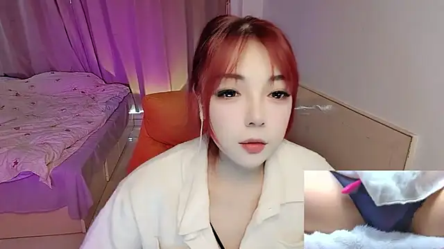 Snapshot of Song_99 chatting on 10/20/25, 03:18 Song 99 online show from 10/20/25, 03:18