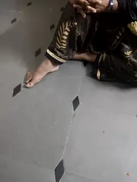 Snapshot of laxmitelugu78 chatting on 01/24/25, 08:32 laxmitelugu78 online show from 01/24/25, 08:32