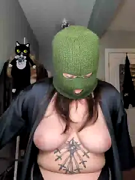 goblingirl888 online show from 10/21/25, 06:47