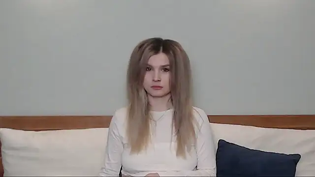 Snapshot of Chloe_Addison chatting on 02/11/25, 01:41 Chloe Addison online show from 02/11/25, 01:41