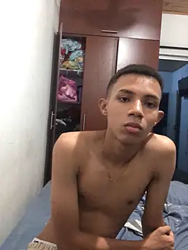 Alvarozzxv online show from 01/26/25, 03:17