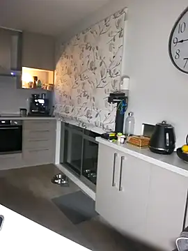 TAIZWRLD online show from 11/15/25, 12:45