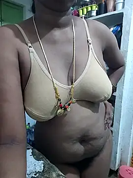 Snapshot of sweety006telugu chatting on 10/18/25, 04:48 sweety006telugu online show from 10/18/25, 04:48