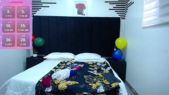 CamiilaReyes online show from 10/16/25, 01:23