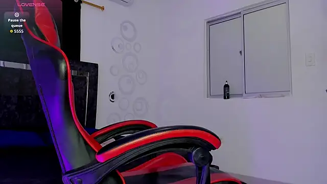 Nicol TransGirl online show from 10/24/25, 03:36