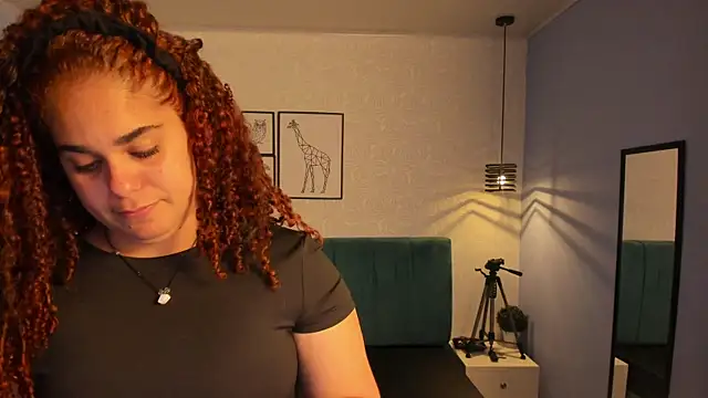 ninna curly online show from 09/19/25, 09:26