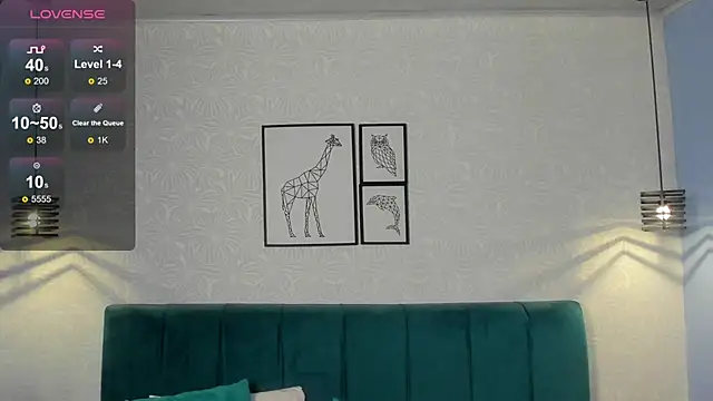 ninna curly online show from 10/10/25, 09:47