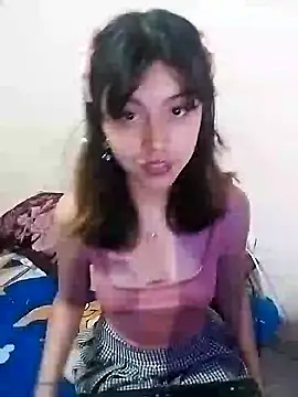 Snapshot of LiLy_kIndly chatting on 02/03/25, 12:58 LiLy kIndly online show from 02/03/25, 12:58