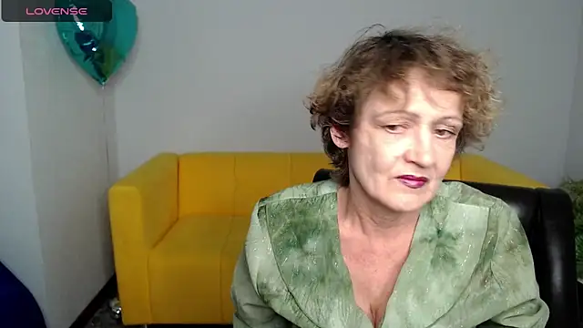 SexyGrandma  online show from 02/18/25, 04:26