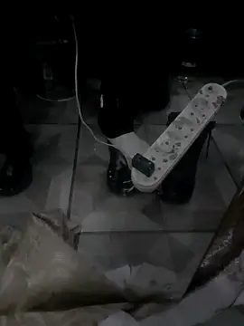 diablok1705 online show from 10/24/25, 02:19