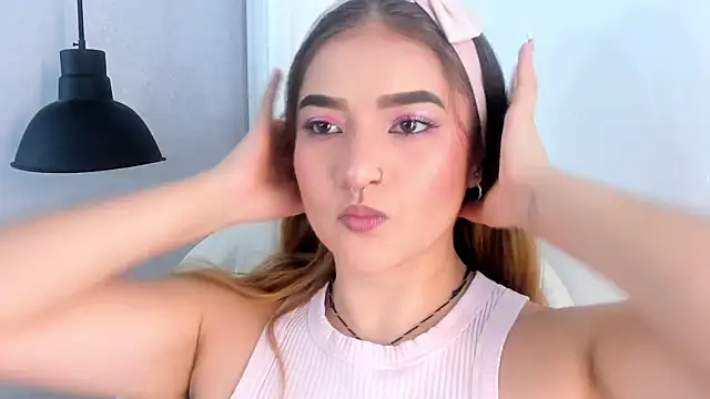 Shanntal  online show from 10/09/25, 07:45