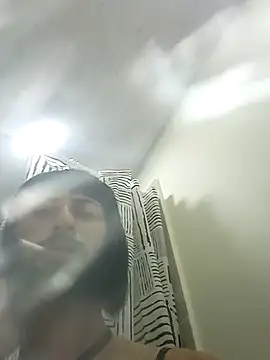 RobledoXXX94 online show from 11/25/25, 04:45