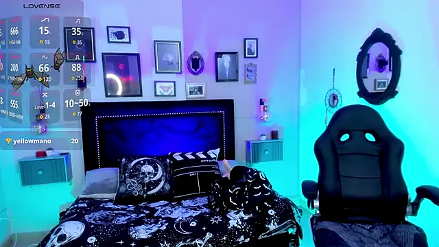 Snapshot of IsisRaichuu_ chatting on 09/22/25, 08:44 IsisRaichuu online show from 09/22/25, 08:44