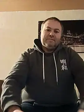 Snapshot of Pourleplasirs chatting on 02/21/25, 11:32 Pourleplasirs online show from 02/21/25, 11:32