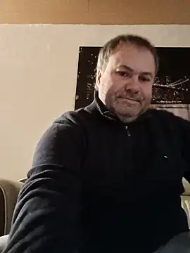 Snapshot of Pourleplasirs chatting on 03/14/25, 10:27 Pourleplasirs online show from 03/14/25, 10:27