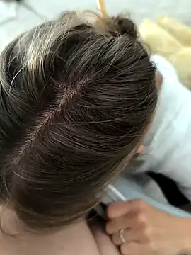 Snapshot of mialovelybb chatting on 09/09/25, 09:09 mialovelybb online show from 09/09/25, 09:09