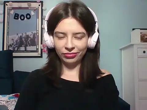 LariceSexy online show from 10/11/25, 06:17