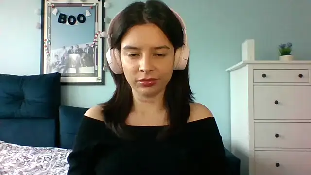 LariceSexy online show from 11/13/25, 01:21