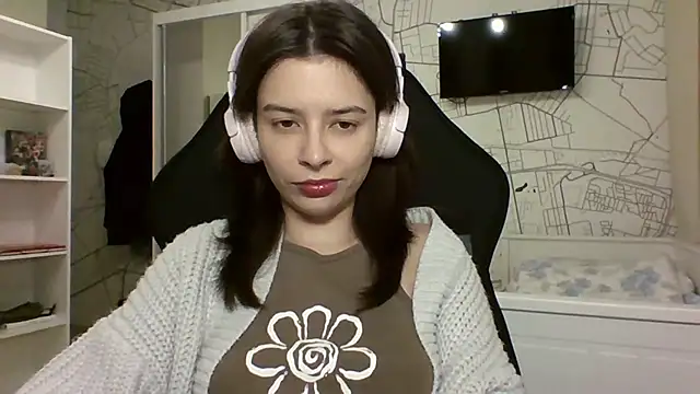 LariceSexy online show from 11/23/25, 07:13
