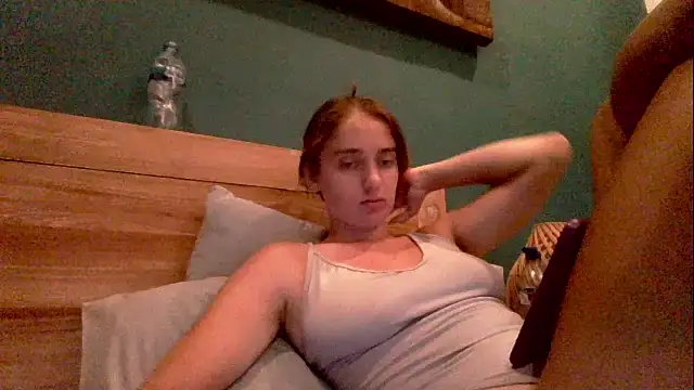Snapshot of valure_lera chatting on 02/10/25, 01:11 valure lera online show from 02/10/25, 01:11