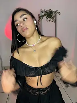 meli ortiz  online show from 10/29/25, 03:25