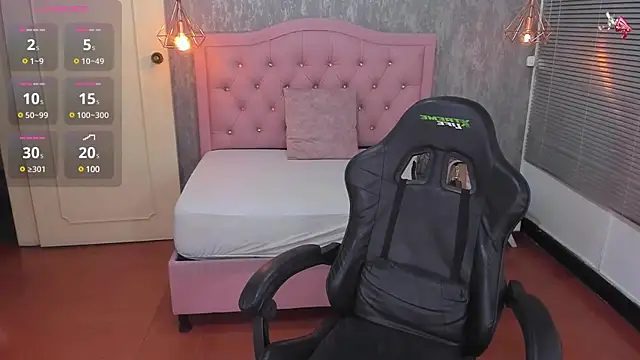 Hadley  online show from 02/12/25, 04:01