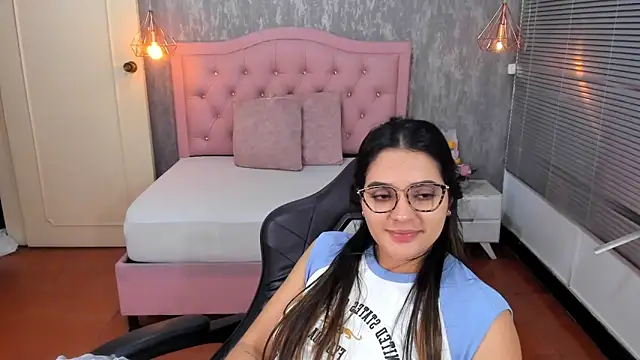 Hadley  online show from 03/08/25, 09:50