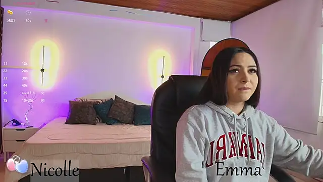  Emma11 online show from 02/17/25, 07:21