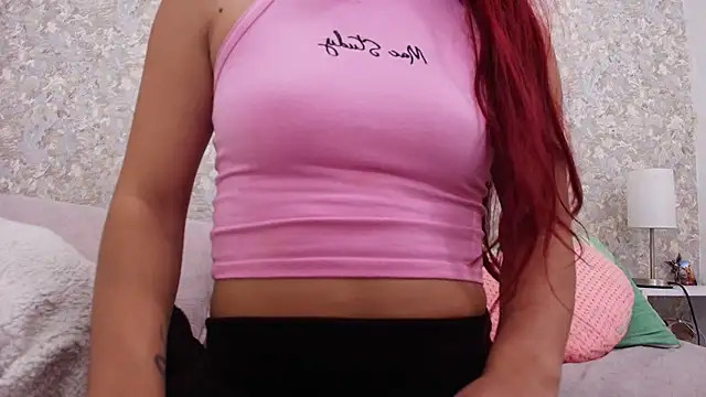 Snapshot of sharlott_miller chatting on 10/10/25, 03:05 sharlott miller online show from 10/10/25, 03:05