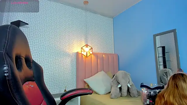 CALANTHELOVE1 online show from 10/18/25, 03:31