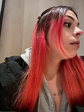 ToxicBarbieDoll online show from 03/05/25, 03:51