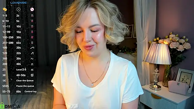 Nikki Kai online show from 09/16/25, 12:22