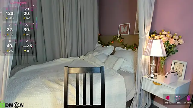 Nikki Kai online show from 10/21/25, 12:33