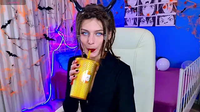 AnTikaMy online show from 10/30/25, 07:25