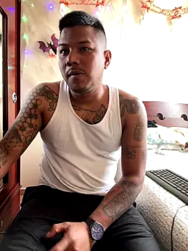 Saipadpuer30 online show from 10/30/25, 01:23