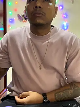 Saipadpuer30 online show from 10/31/25, 10:38