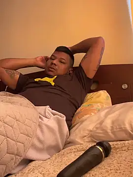 Saipadpuer30 online show from 11/17/25, 02:34