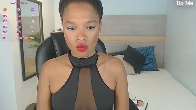 brendathompson  online show from 09/30/25, 02:38