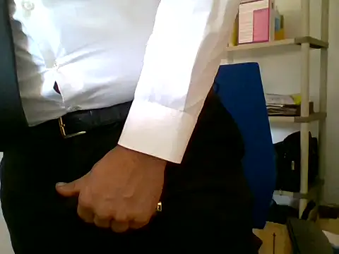 66MA69 online show from 09/19/25, 11:33