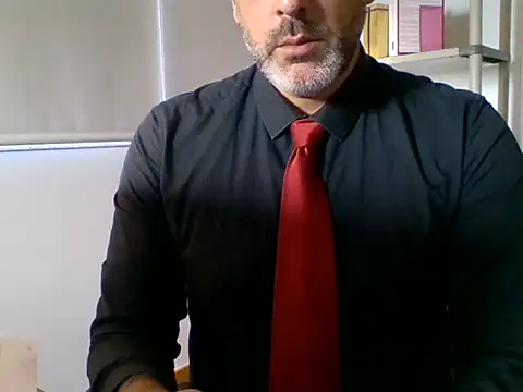 66MA69 online show from 10/09/25, 08:12