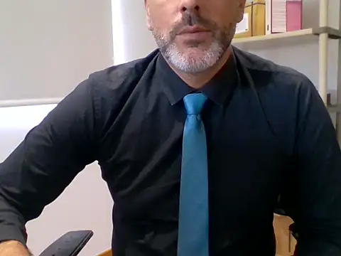 66MA69 online show from 10/21/25, 11:33