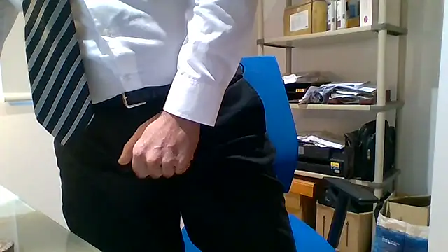 66MA69 online show from 11/01/25, 08:38