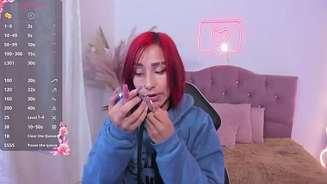 palmerfox tay online show from 10/09/25, 03:37