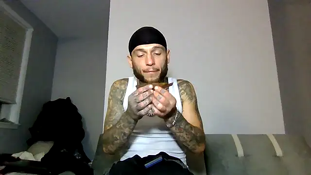 cruz815 online show from 10/15/25, 12:33