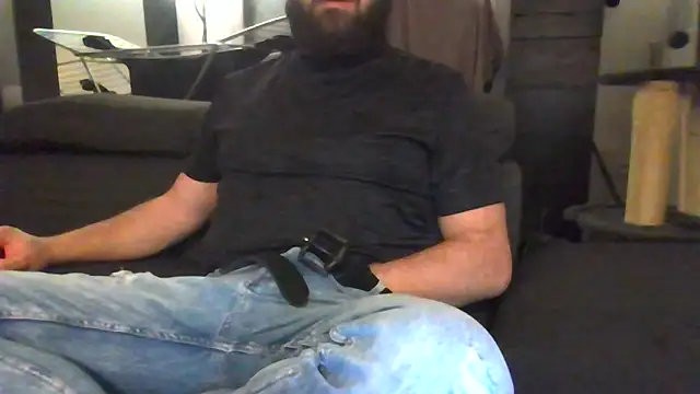 Snapshot of Zer_oki chatting on 02/19/25, 11:36 Zer oki online show from 02/19/25, 11:36